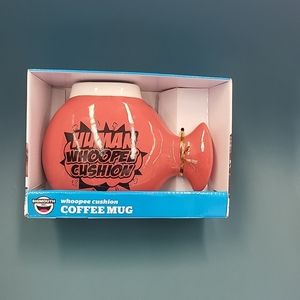 NIB Big Mouth Inc Whoopee Cushion 20 Ounce Ceramic Coffee Mug Funny Novelty Gift